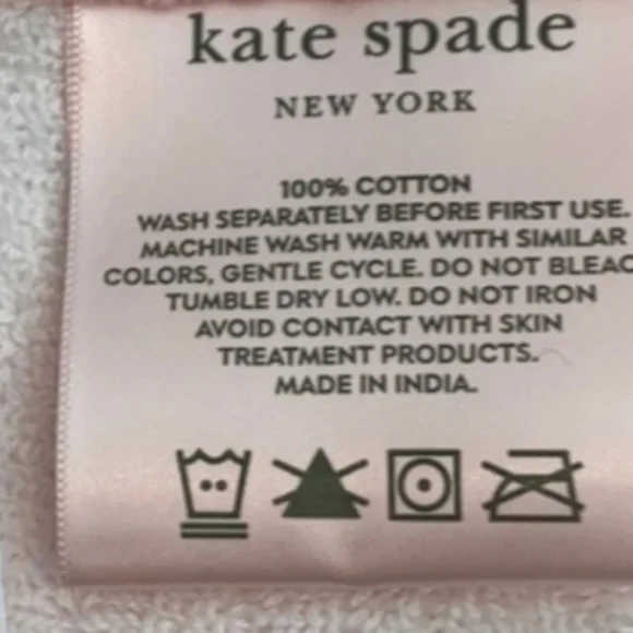 Kate Spade Luxuriously Oversized Beach Towel - Picture 4 of 8